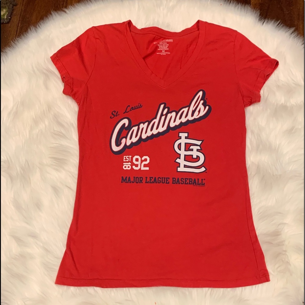 Women’s St. Louis Cardinals shirt